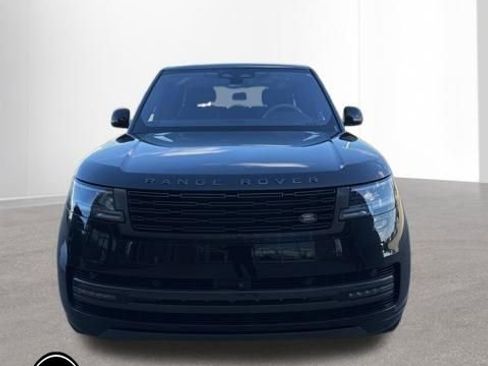 Used 2023 Land Rover Range Rover SE AWD/4WD image 2