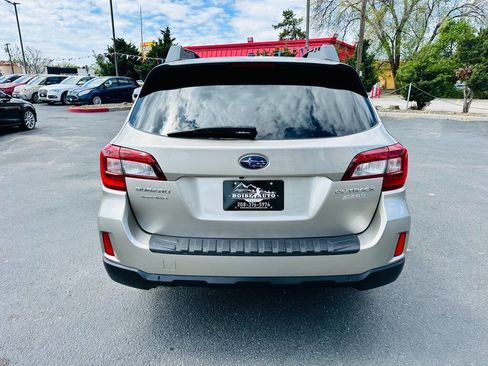 Used 2015 Subaru Outback 2.5i Limited AWD/4WD image 6