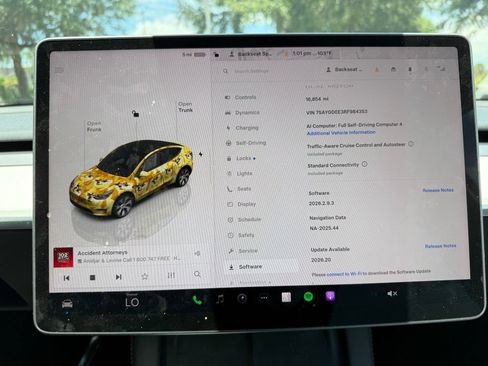 Used 2024 Tesla Model Y Long Range AWD/4WD image 26