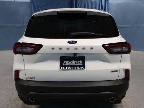New 2026 Ford Escape ST-Line Select image 28
