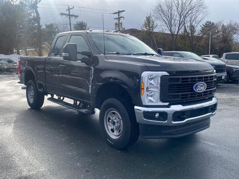 Used 2024 Ford F350 XL w/ Snow Plow Prep Package image 3