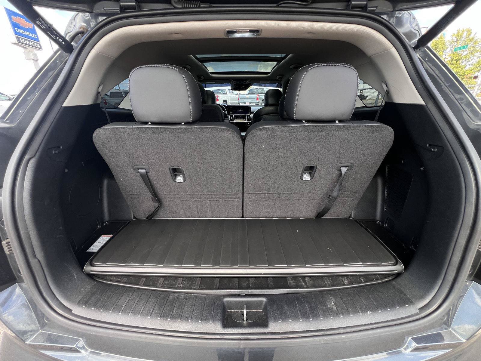 Used 2022 Kia Sorento EX w/ Panoramic Sunroof Package FWD image 24