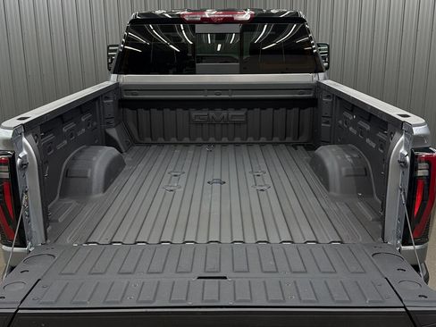Used 2026 GMC Sierra 2500 AT4X AWD/4WD image 17