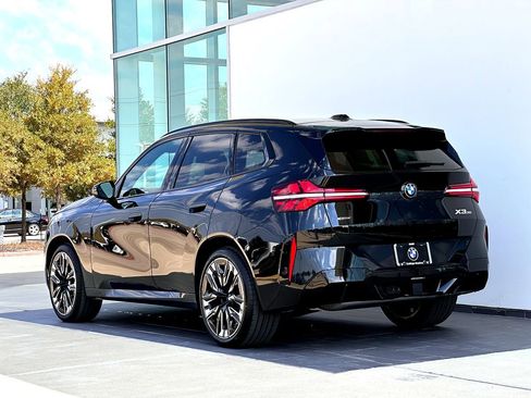 New 2026 BMW X3 xDrive30 w/ Premium Package image 7