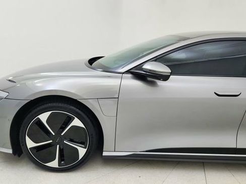 Used 2023 Lucid Air Touring AWD/4WD image 9