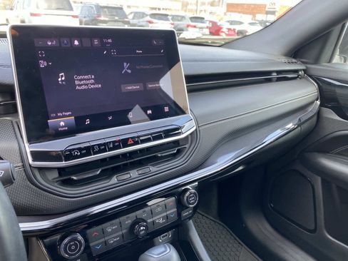 Certified 2022 Jeep Compass Altitude w/ Convenience Group image 30