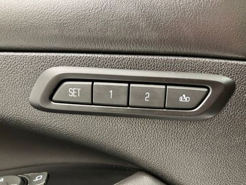 Used 2018 Buick LaCrosse Premium image 50