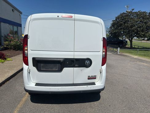 Used 2022 RAM ProMaster City Tradesman FWD image 5
