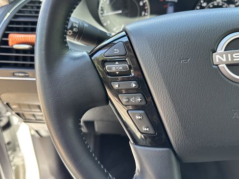 Used 2021 Nissan Armada SV w/ SV Appearance Package RWD image 25