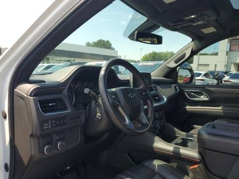 Used 2021 Chevrolet Tahoe RST w/ Luxury Package RWD image 16