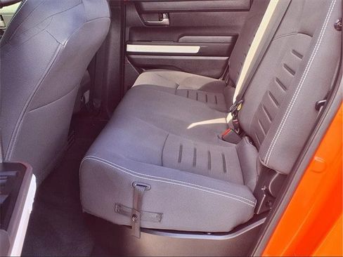 Used 2024 Toyota Tacoma TRD Off-Road image 11