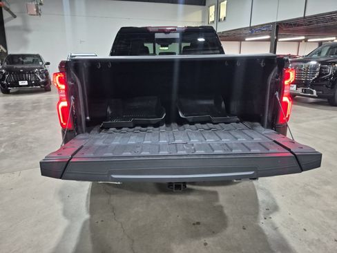 Certified 2024 Chevrolet Silverado 1500 LTZ w/ LTZ Premium Package AWD/4WD image 28