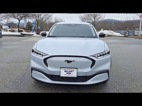 Certified 2023 Ford Mustang Mach-E Select image 3