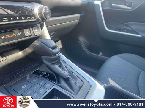 Used 2024 Toyota RAV4 XLE w/ Convenience Package AWD/4WD image 32