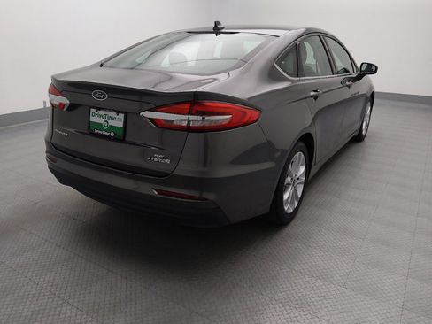 Used 2019 Ford Fusion SE FWD image 7