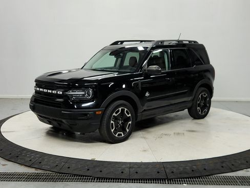 Used 2022 Ford Bronco Sport Outer Banks AWD/4WD image 4