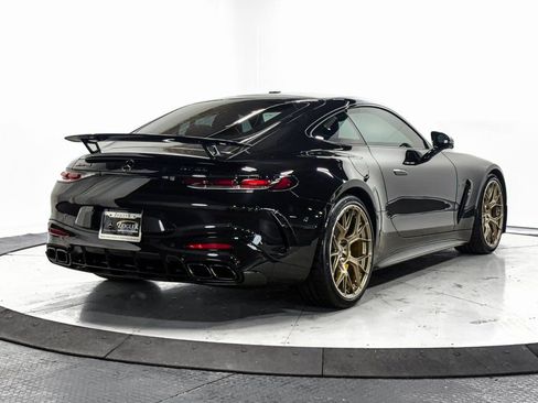 Used 2025 Mercedes-Benz AMG GT 63 image 33
