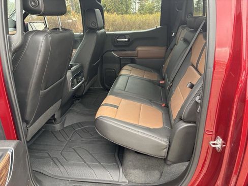 Used 2021 Chevrolet Silverado 1500 High Country image 17