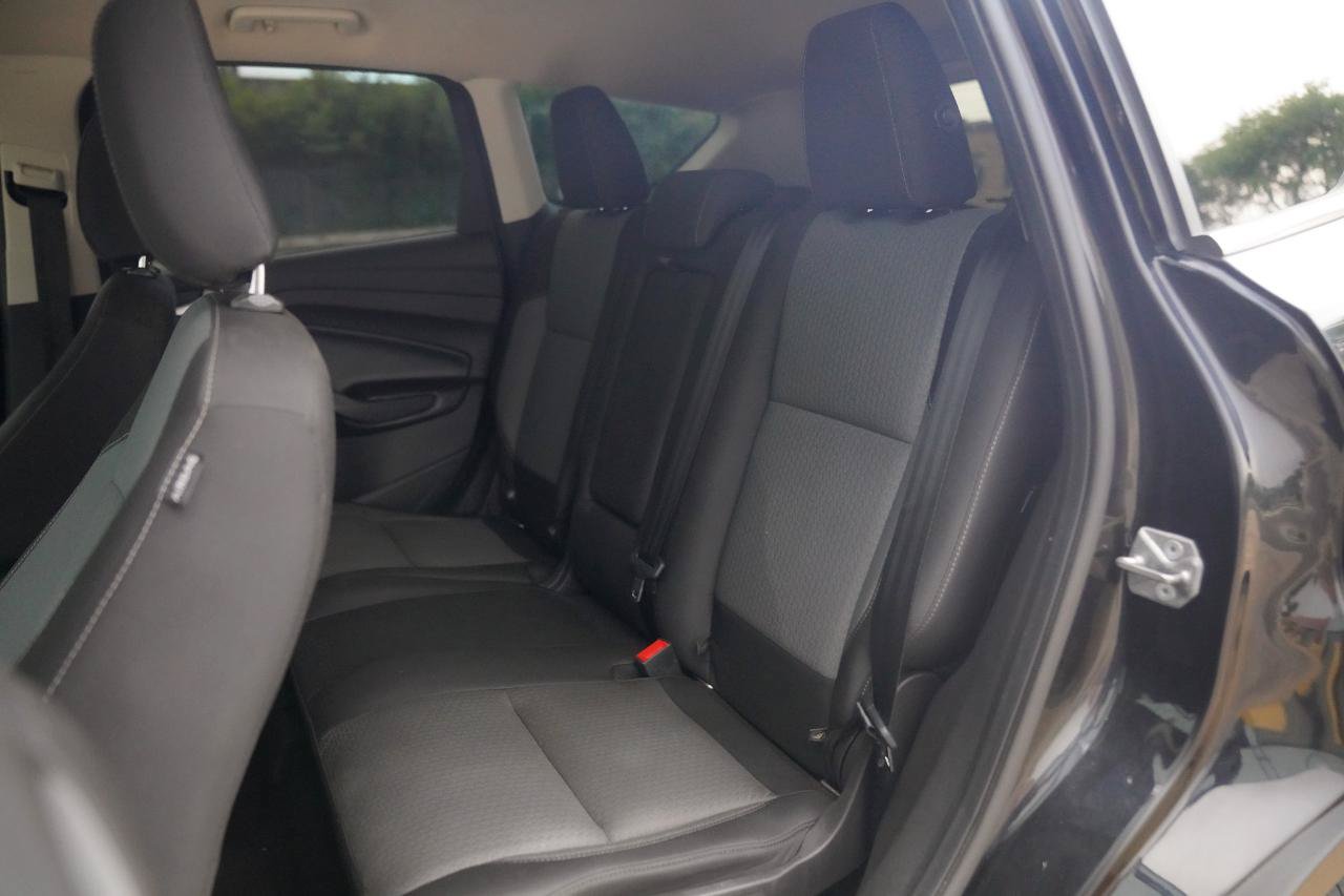 Used 2019 Ford Escape SE AWD/4WD image 25