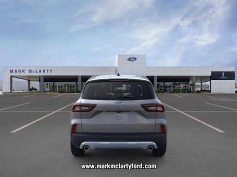 New 2025 Ford Escape SE w/ PHEV Premium Package image 5