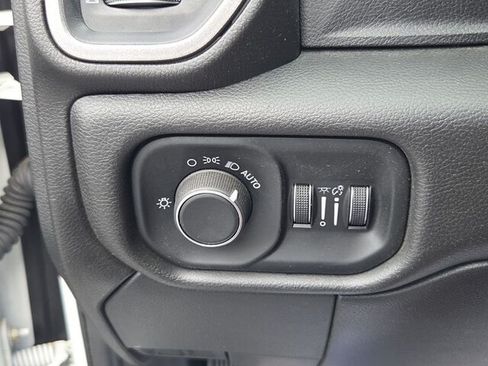 Used 2020 RAM 3500 Tradesman AWD/4WD image 28