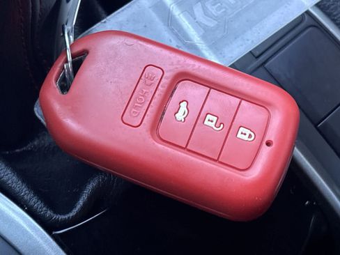 Used 2018 Honda Civic Si image 18