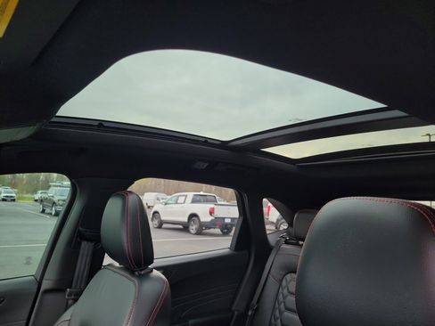 Used 2024 Ford Escape ST-Line Elite w/ Premium Technology Package image 36