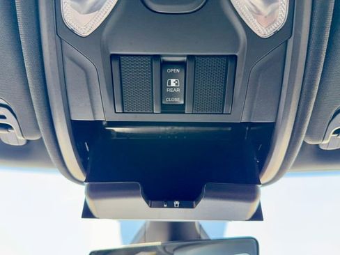 Used 2020 RAM 1500 Big Horn AWD/4WD image 29
