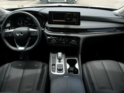 Used 2026 INFINITI QX60 Luxe w/ Cargo Package FWD image 7
