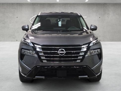 New 2026 Nissan Rogue Platinum image 18