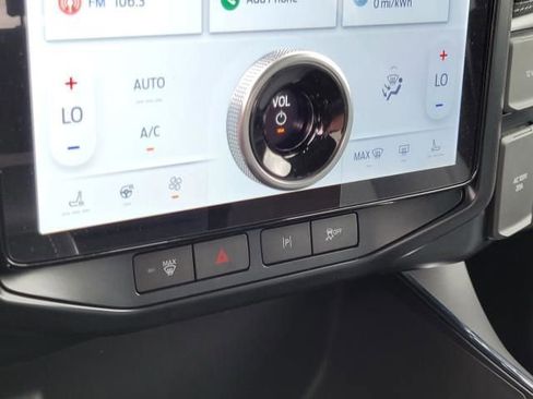 New 2025 Ford F150 Lightning Flash image 30