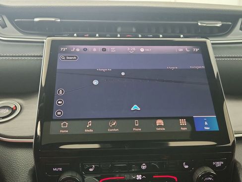 New 2025 Jeep Grand Cherokee L Limited image 10