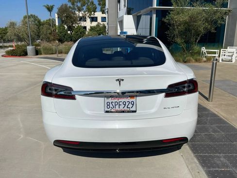 Used 2020 Tesla Model S Long Range Plus AWD/4WD image 6