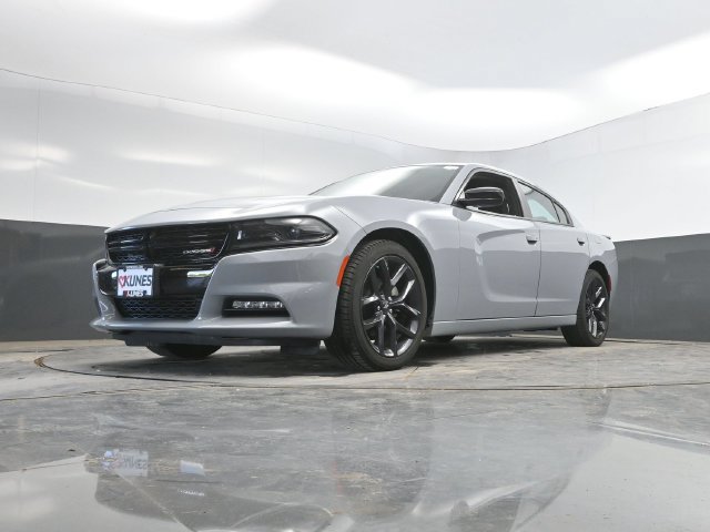 Used 2022 Dodge Charger SXT w/ Driver Convenience Group RWD image 44