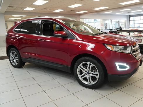 Used 2016 Ford Edge Titanium w/ Technology Package image 14