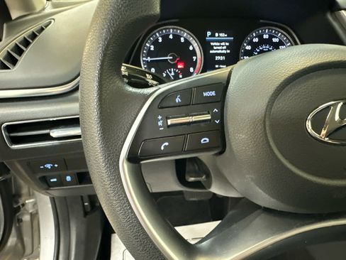 Used 2023 Hyundai Sonata SEL FWD image 21