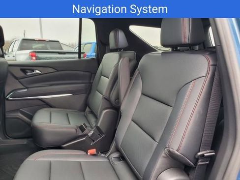New 2026 Chevrolet Traverse Z71 w/ Driver Confidence Package image 11