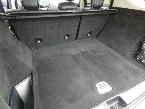 Used 2016 Mercedes-Benz GLE 350 w/ Premium Package image 79