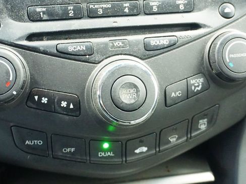 Used 2005 Honda Accord Hybrid Sedan image 24