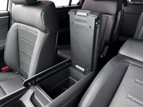 New 2026 Hyundai Santa Fe Limited AWD/4WD image 18