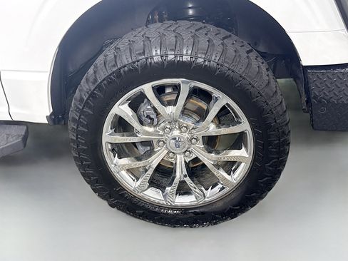 Used 2021 Ford F150 Lariat w/ Equipment Group 502A High AWD/4WD image 32