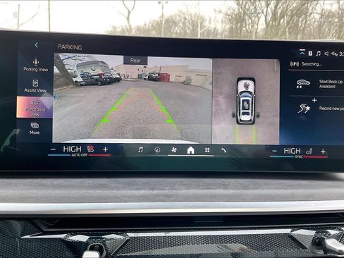 Used 2026 BMW X7 xDrive40i w/ Executive Package image 31