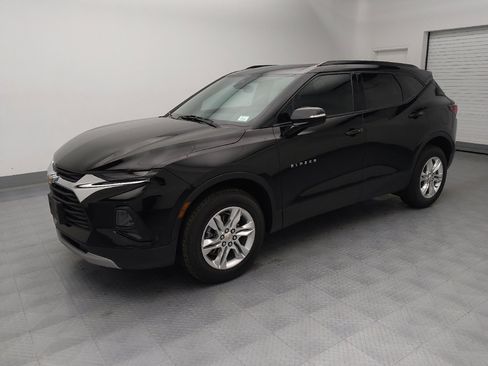 Used 2022 Chevrolet Blazer LT image 2