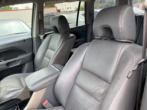 Used 2006 Honda Pilot LX image 9