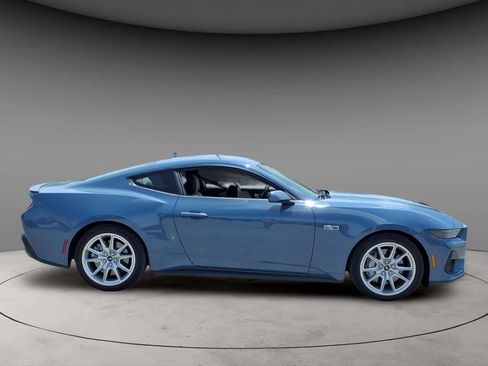 Certified 2025 Ford Mustang GT Premium RWD image 9