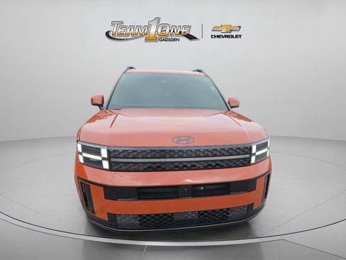 Used 2025 Hyundai Santa Fe Calligraphy FWD image 2