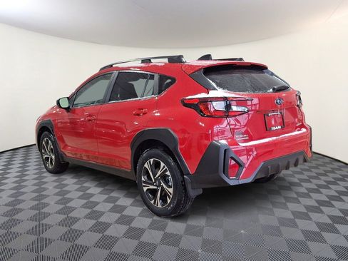 Used 2024 Subaru Crosstrek 2.0i Premium image 4