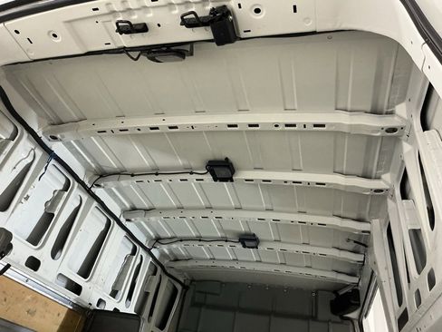 Used 2017 Nissan NV 2500 SV w/ Technology Package image 8