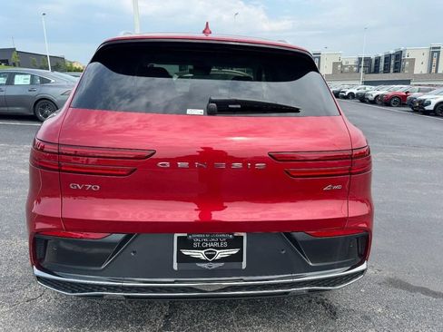 Used 2026 Genesis GV70 2.5T AWD/4WD image 4