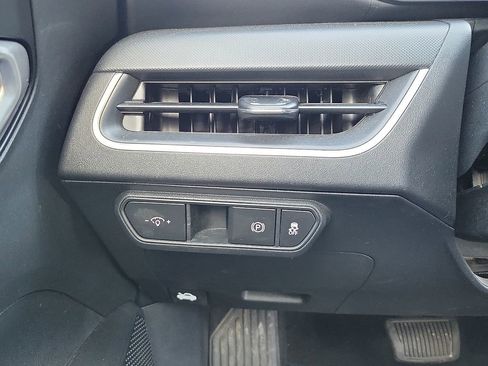 Used 2025 Kia K4 FWD image 14